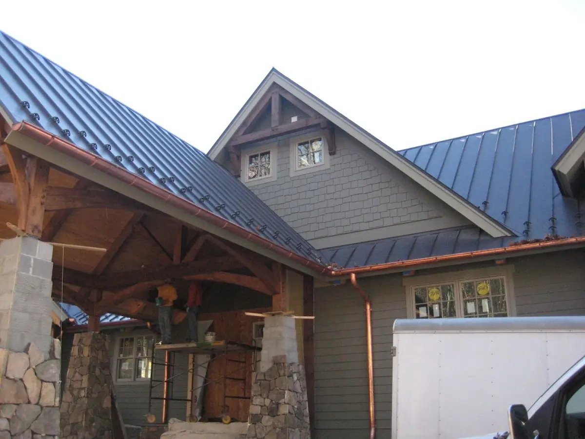 Craftsman Roofing team delivering quality roofing work in Justin